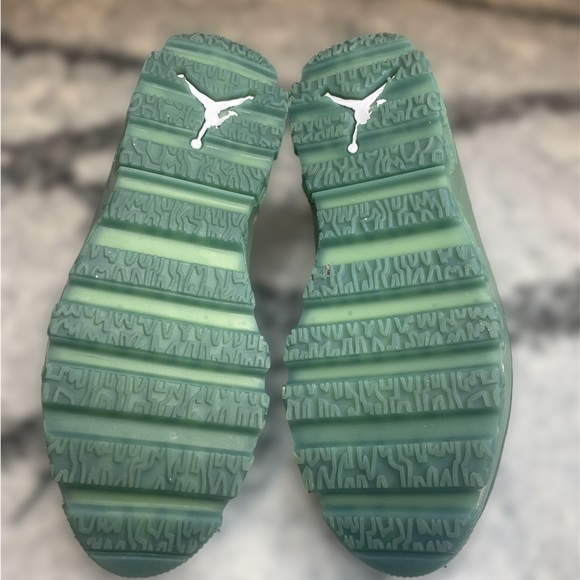 Nike Air Jordan Mae Dutch Green Sneaker. Size 8.5 - Picture 8 of 11